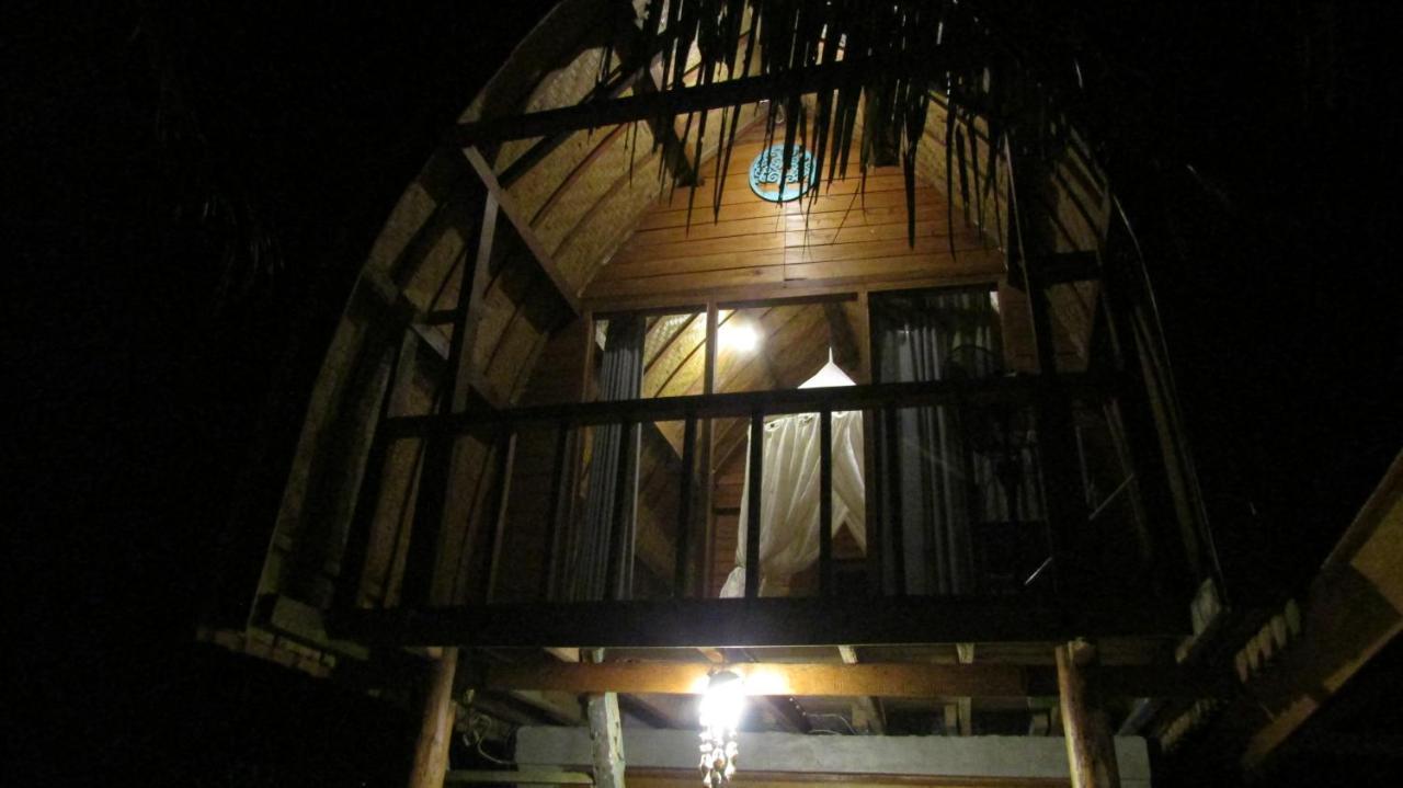 Dikaloha Surfschool And Stay Airsatang Exterior photo