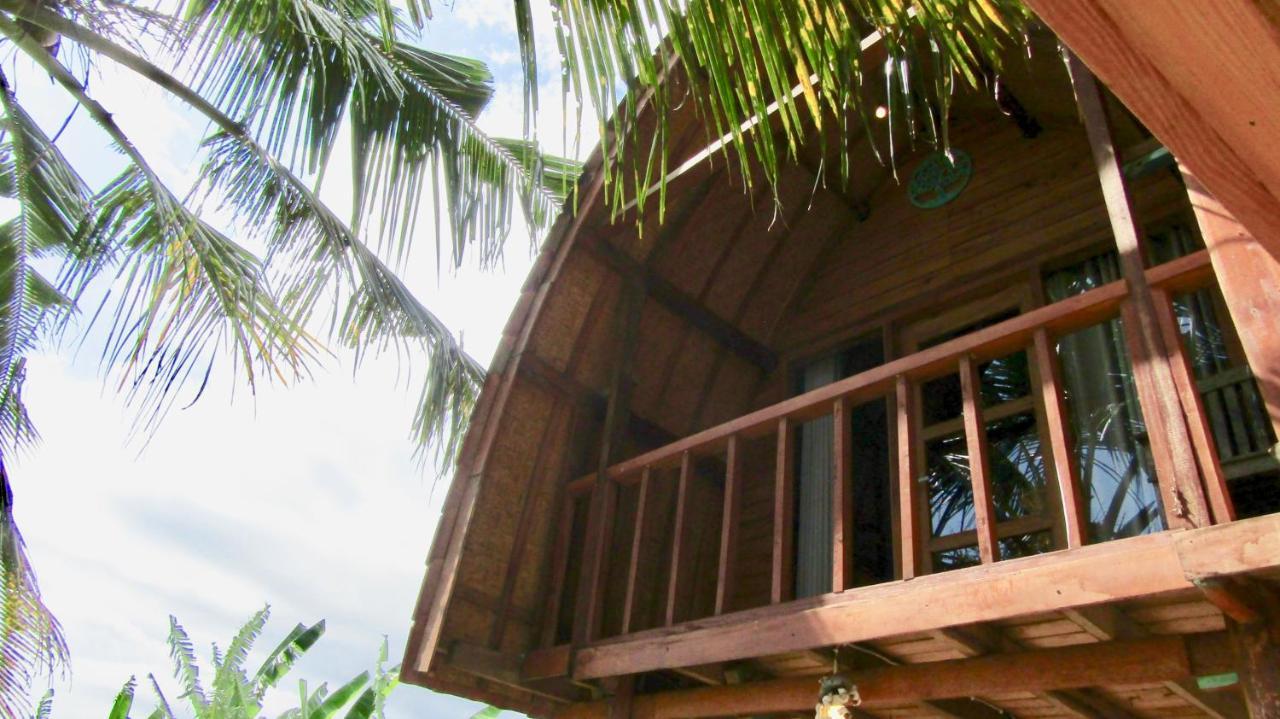 Dikaloha Surfschool And Stay Airsatang Exterior photo